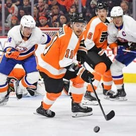 Bo Horvat first game with Isles (1)