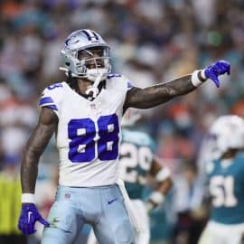 Dallas Cowboys wide receiver CeeDee Lamb (88)