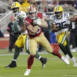 christian mccaffrey in nfc divisional game (1)