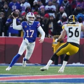 josh allen scrambles in wild card game (1)